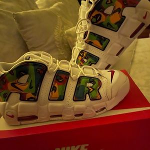 Nike Air More Upbeat